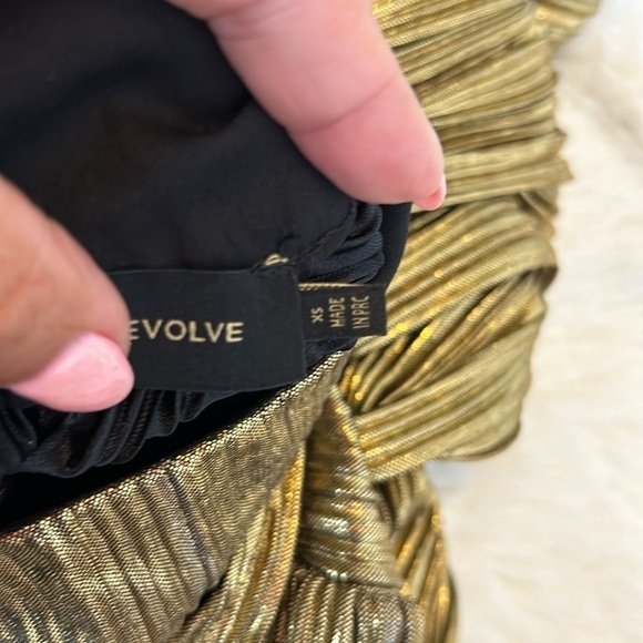 House of Harlow 1960 x Revolve Gold Lame Lynn Blouse - Picture 10 of 11